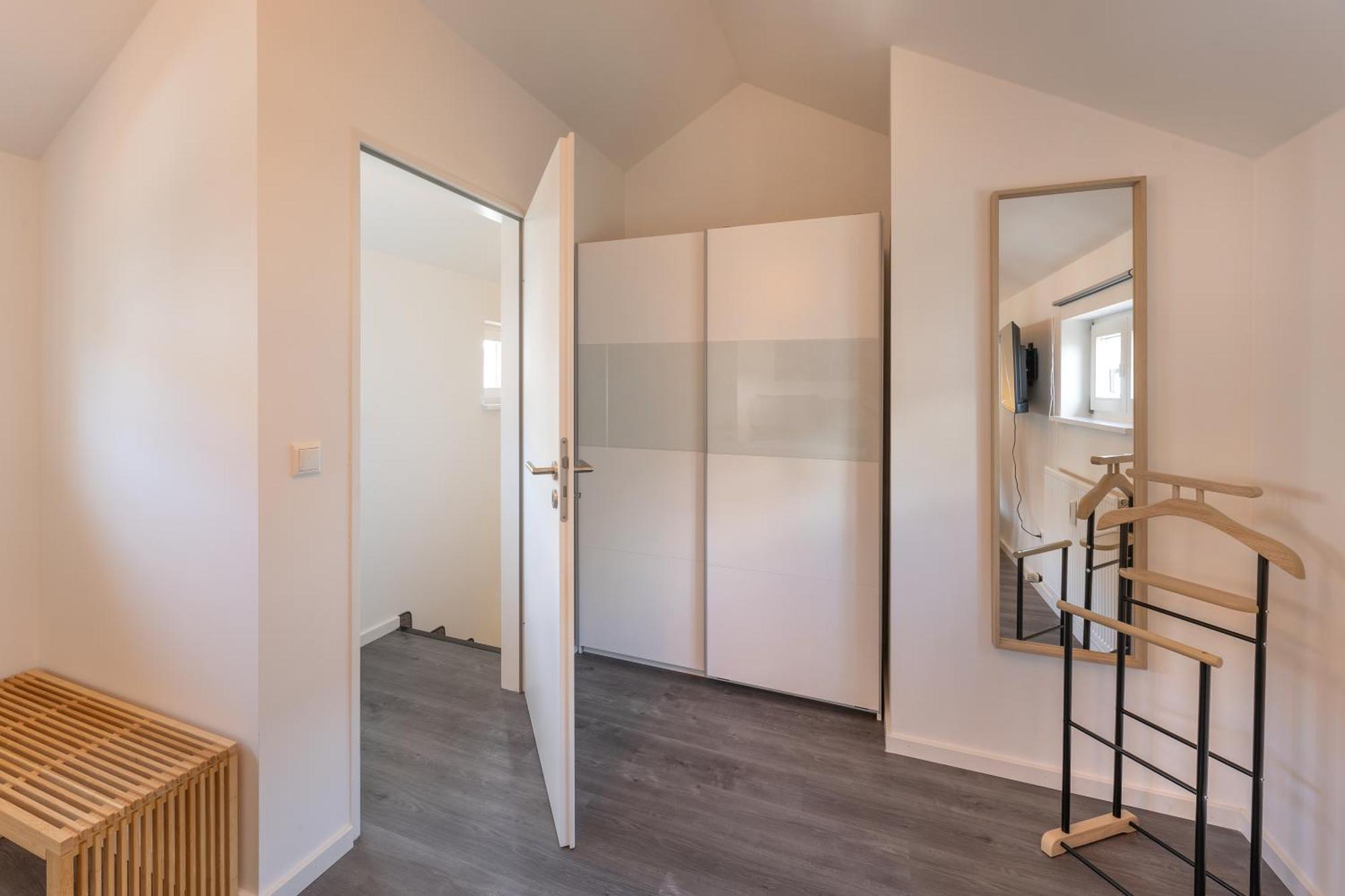 Sweethome - Maisonette Apartment, Parkplatz, Wifi, Naehe Zentrum Fuerstenfeldbruck Exterior photo